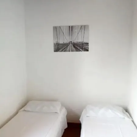 2 Bedrooms Appartement With Wifi At Pisa Apartamento Pisa